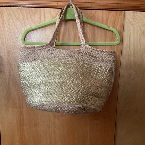 Shiraleah gold jute woven basket bag Summer essential . - Picture 1 of 4